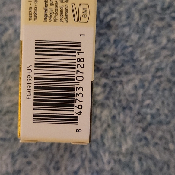 Tarte Lash Smoothie Mascara - Picture 3 of 3